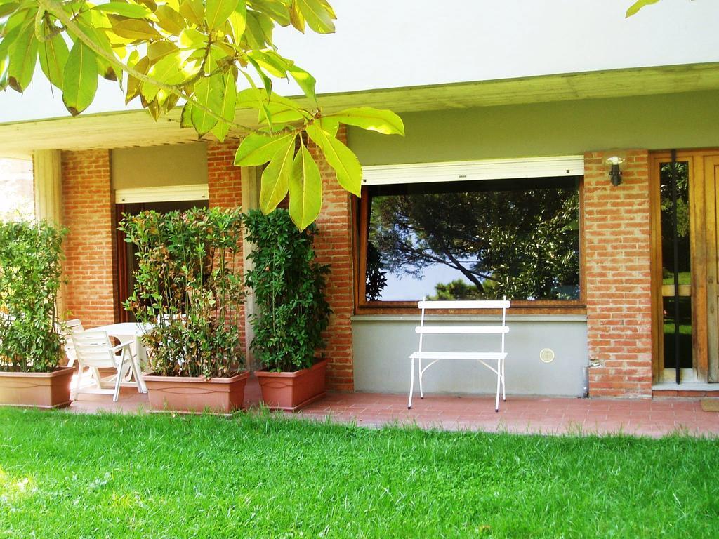 Il Geranio Villa Tirrenia Bilik gambar