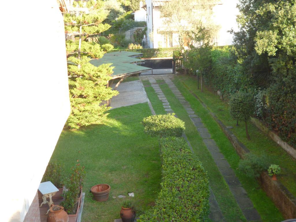 Il Geranio Villa Tirrenia Luaran gambar