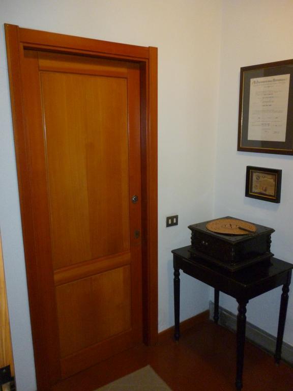 Il Geranio Villa Tirrenia Luaran gambar
